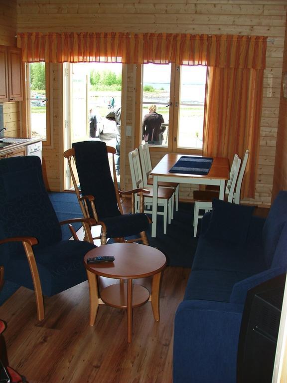 Wanha Pappila Cottages Simoniemi Exterior photo